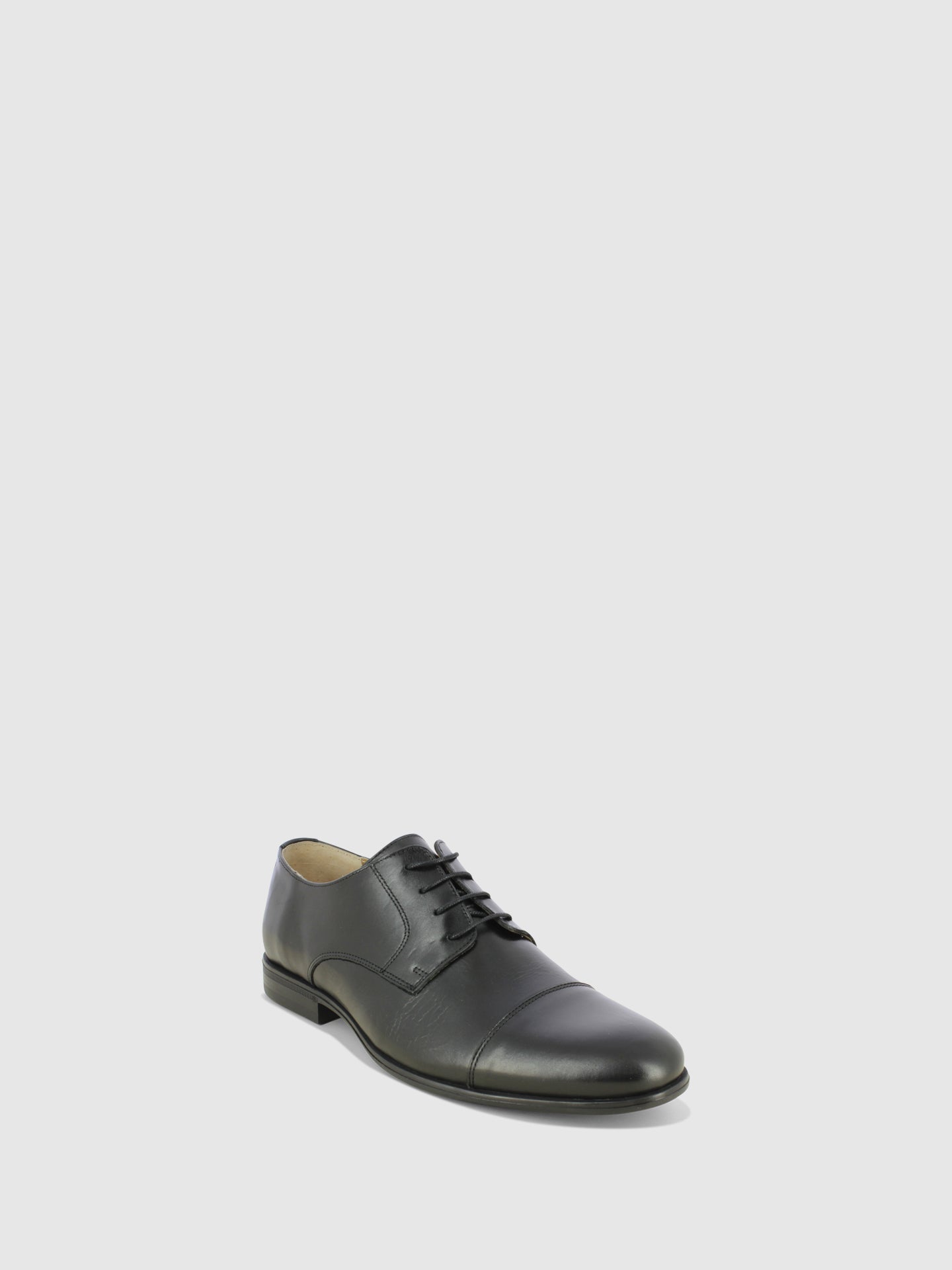 Foreva Sapatos com Atacadores em Preto